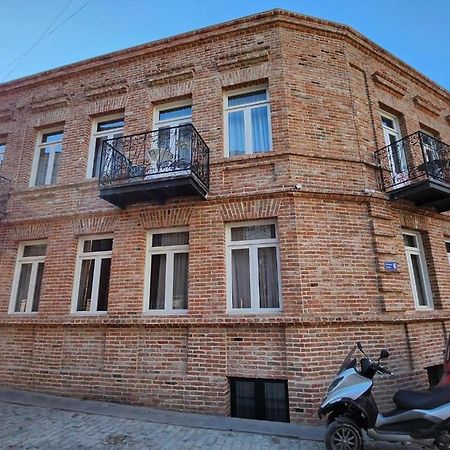 Comfort And History Тбилиси Экстерьер фото